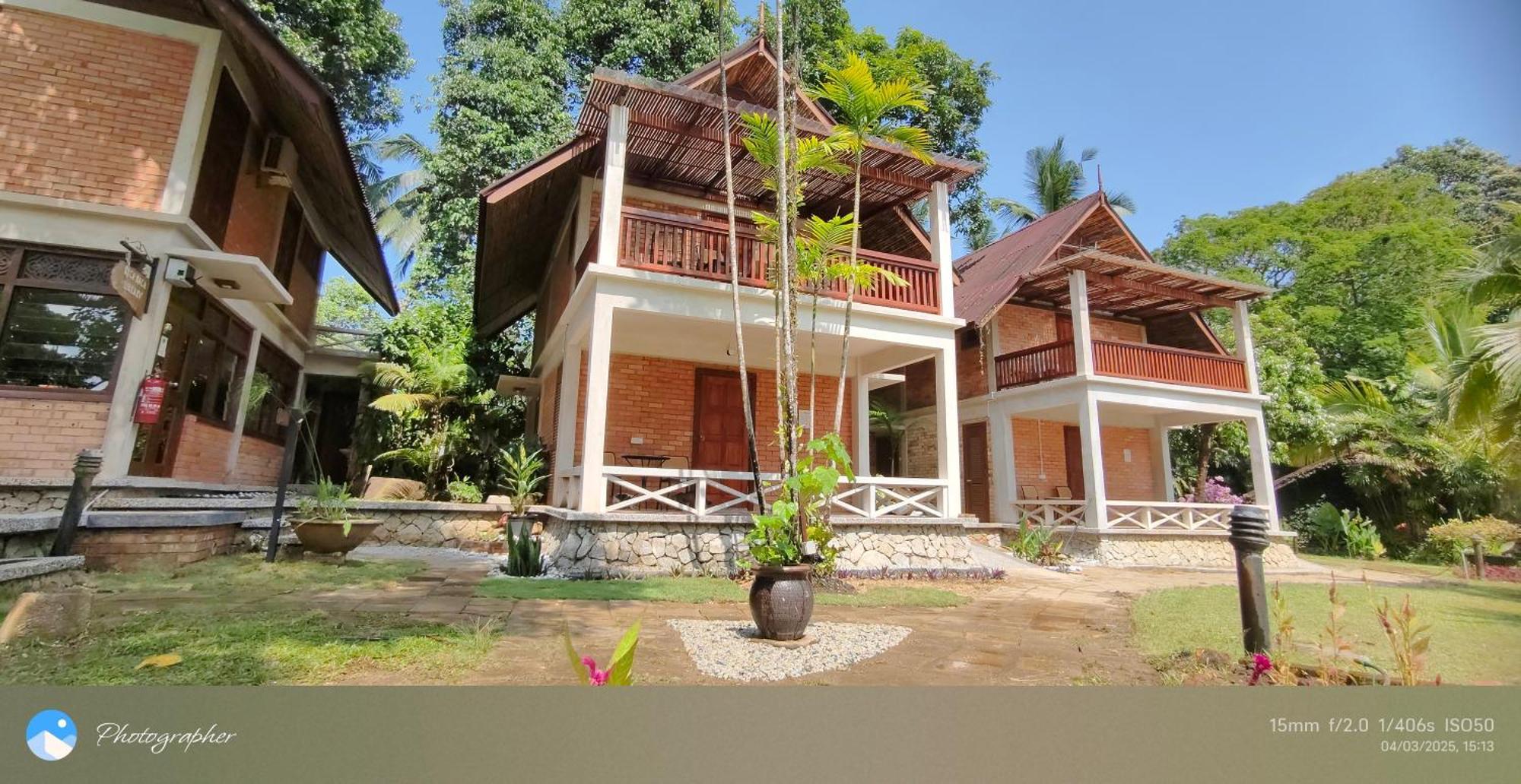 Tanjung Inn Куантан Екстериор снимка