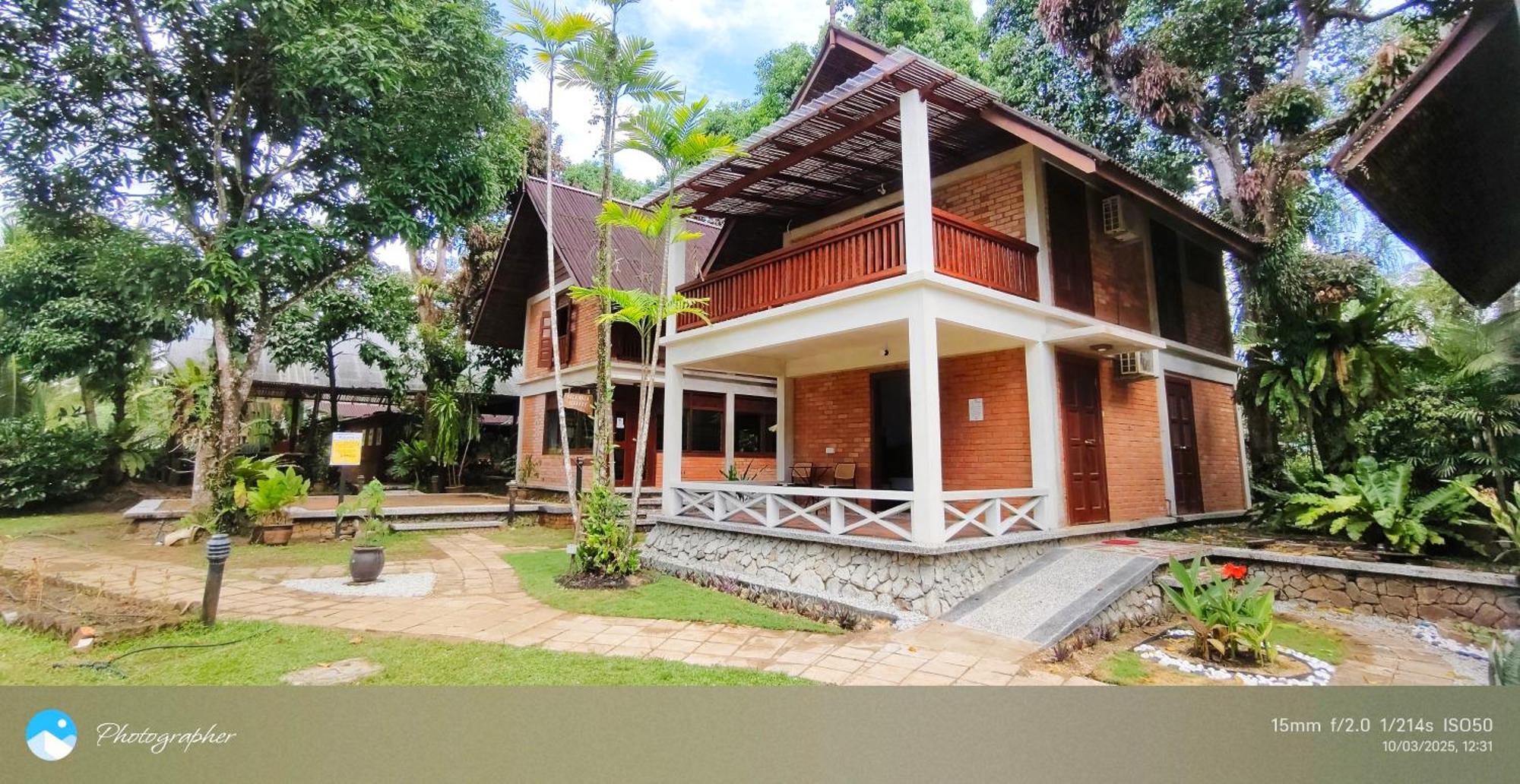 Tanjung Inn Куантан Екстериор снимка