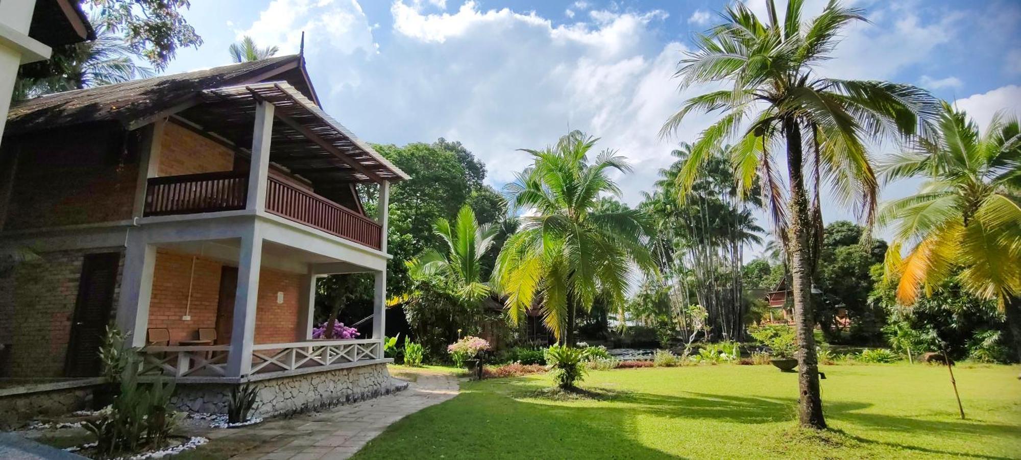 Tanjung Inn Куантан Екстериор снимка