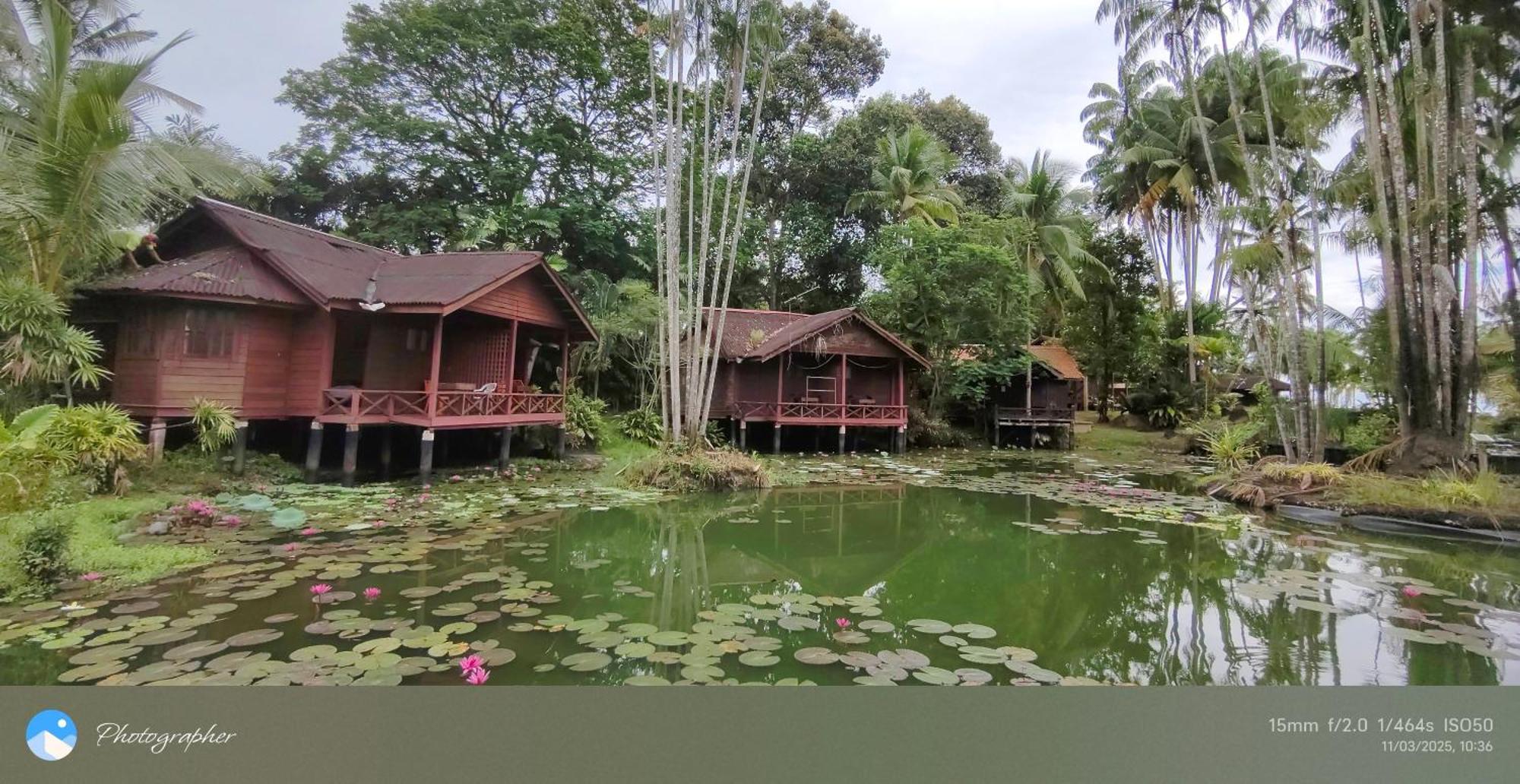 Tanjung Inn Куантан Екстериор снимка