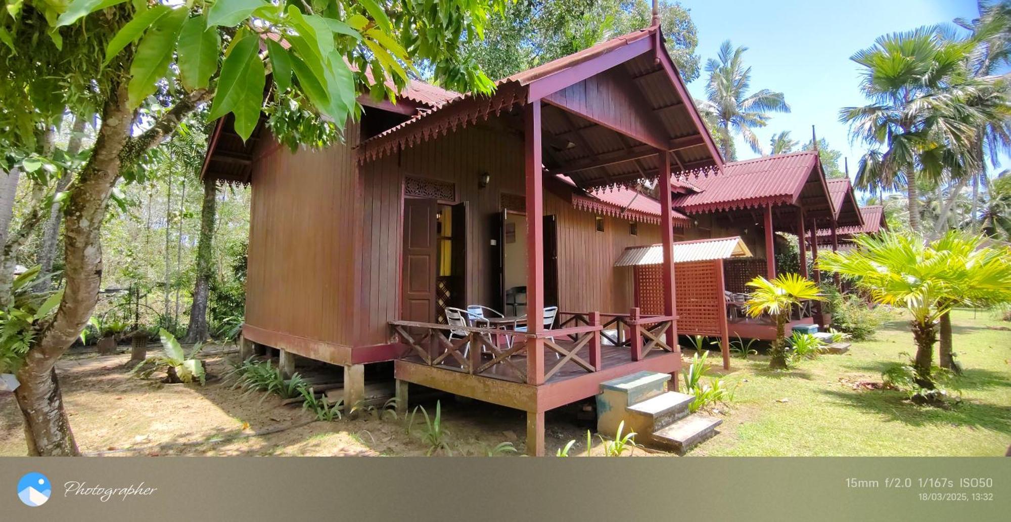 Tanjung Inn Куантан Екстериор снимка